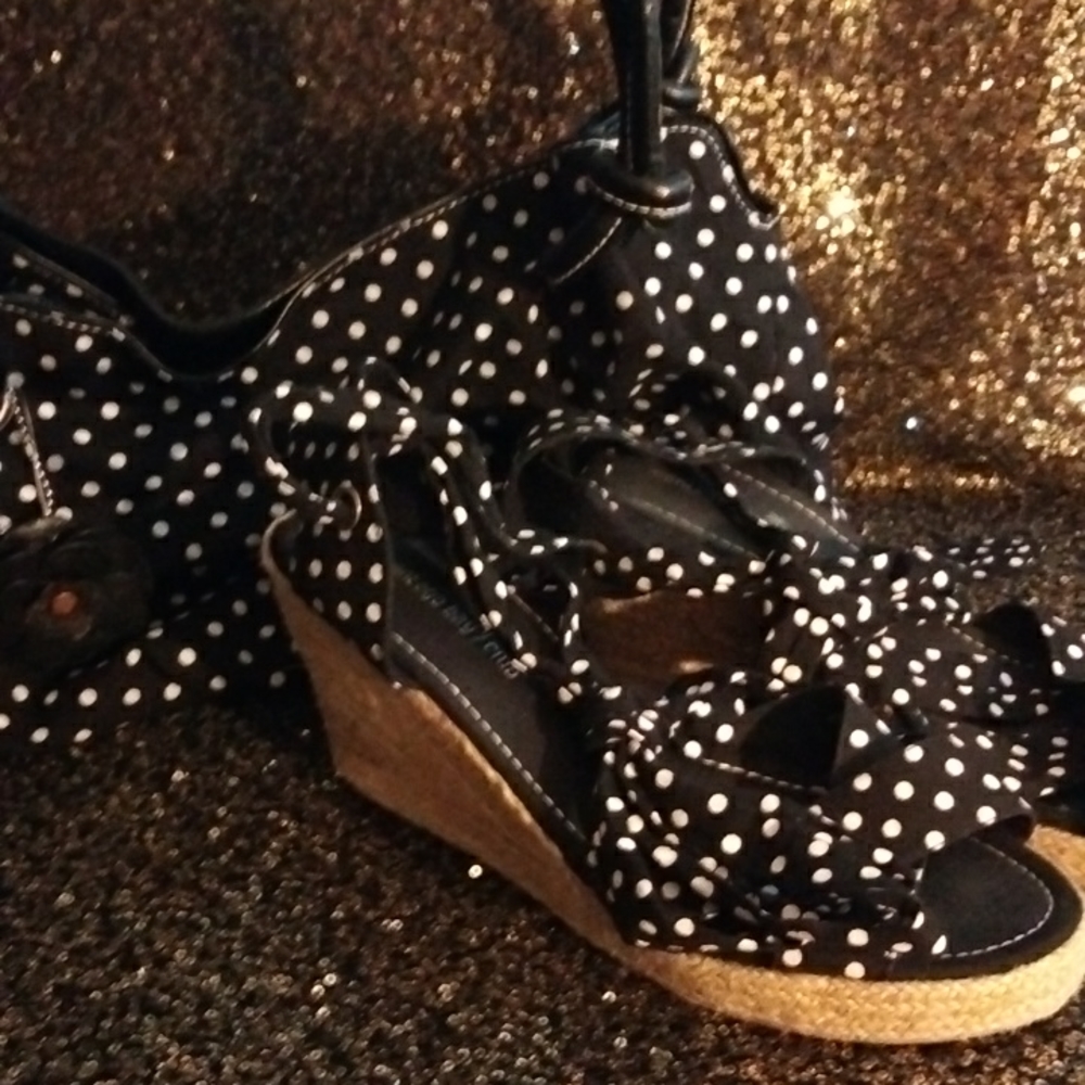 Polka Dot Wedges with Handbag